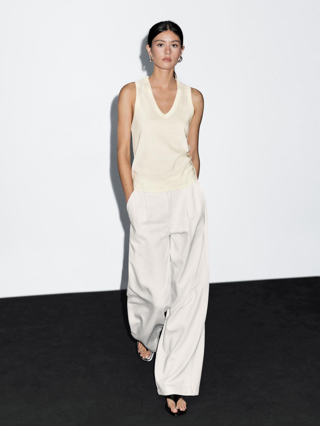 Mercerised cotton V-neck T-shirt