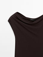 100% cotton asymmetric top