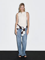 Top with contrast trim detail