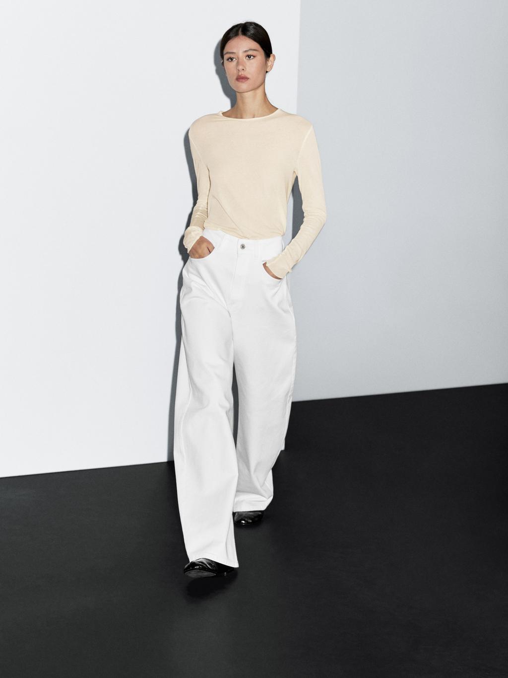 Lightweight long sleeve T-shirt