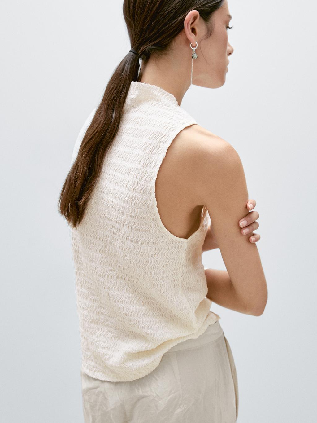 Textured cotton blend top
