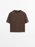 Short sleeve T-shirt with topstitching detail