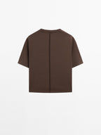 Short sleeve T-shirt with topstitching detail