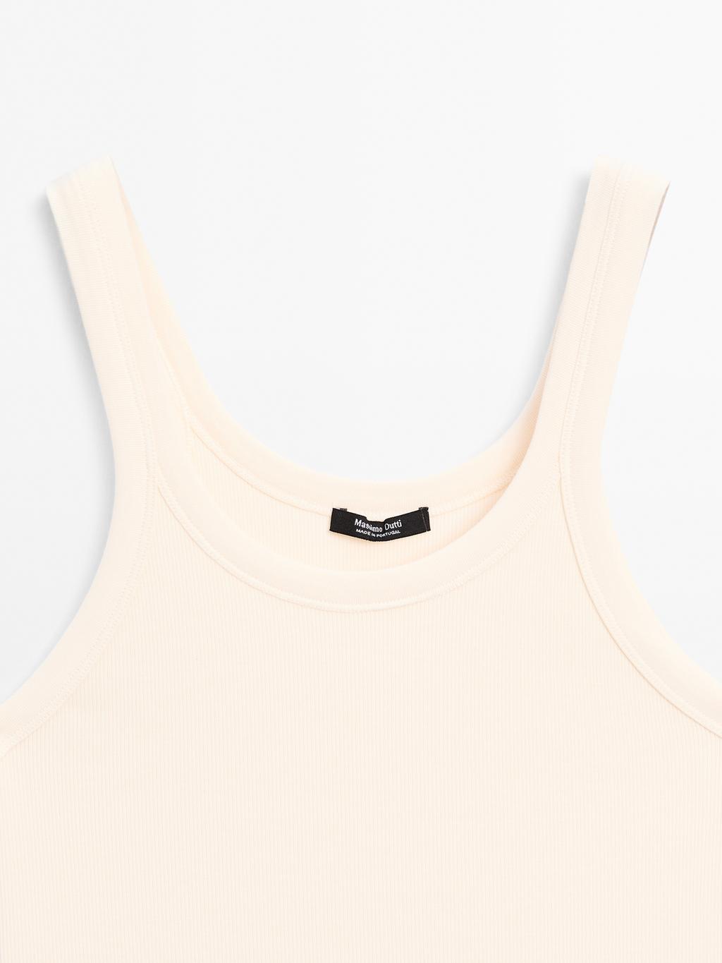 Cotton blend round neck top