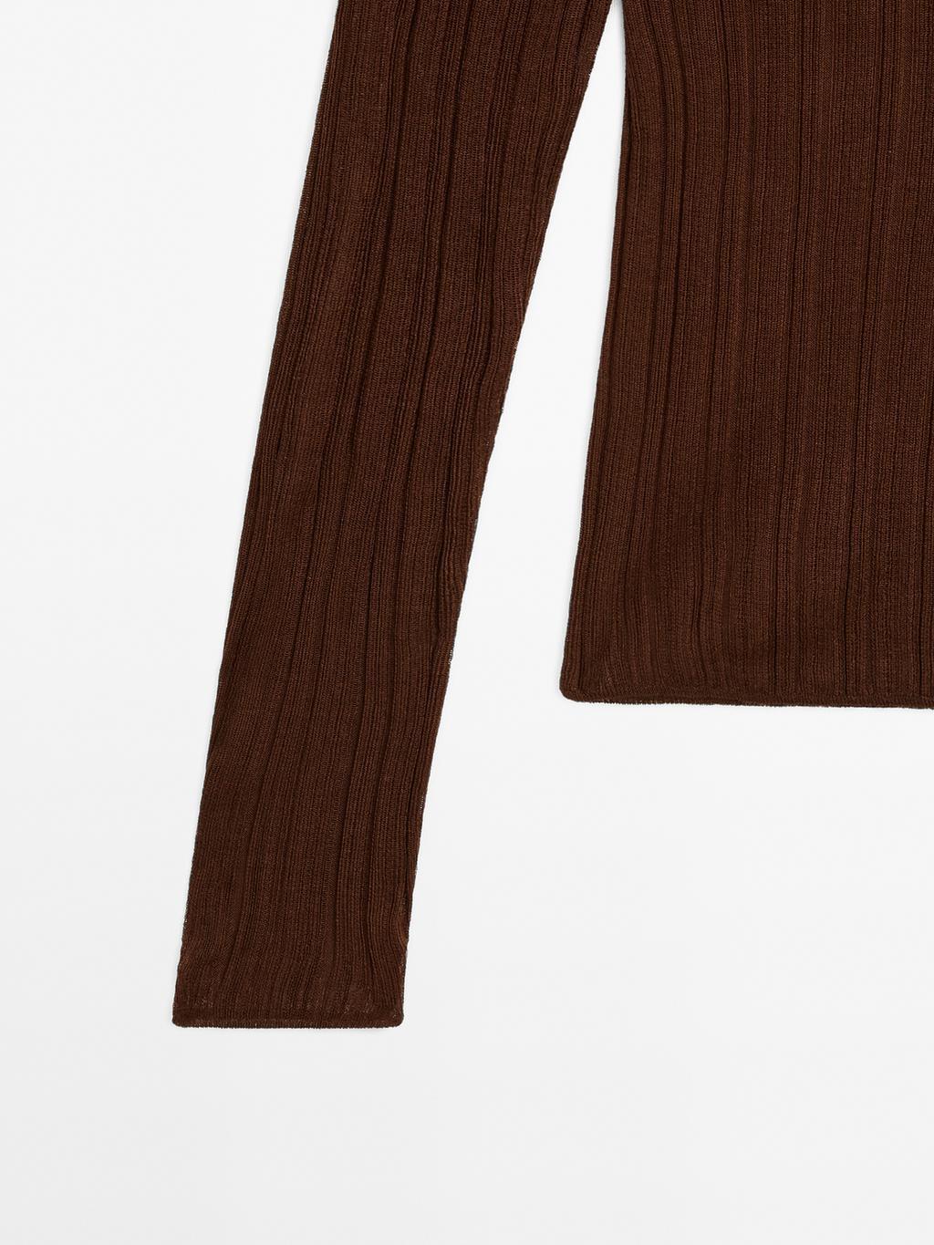 Long sleeve ribbed T-shirt