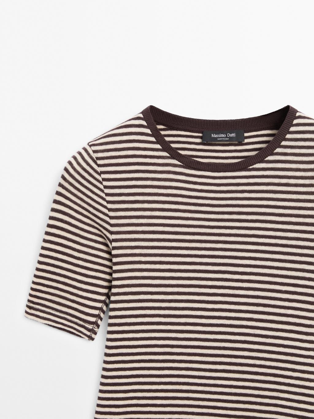Short sleeve striped shirt