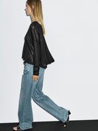 Loose-fitting V-neck sweater