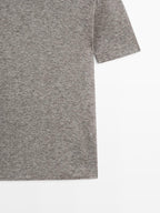 High neck T-shirt with short sleeves