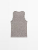 Sleeveless T-shirt with double trim