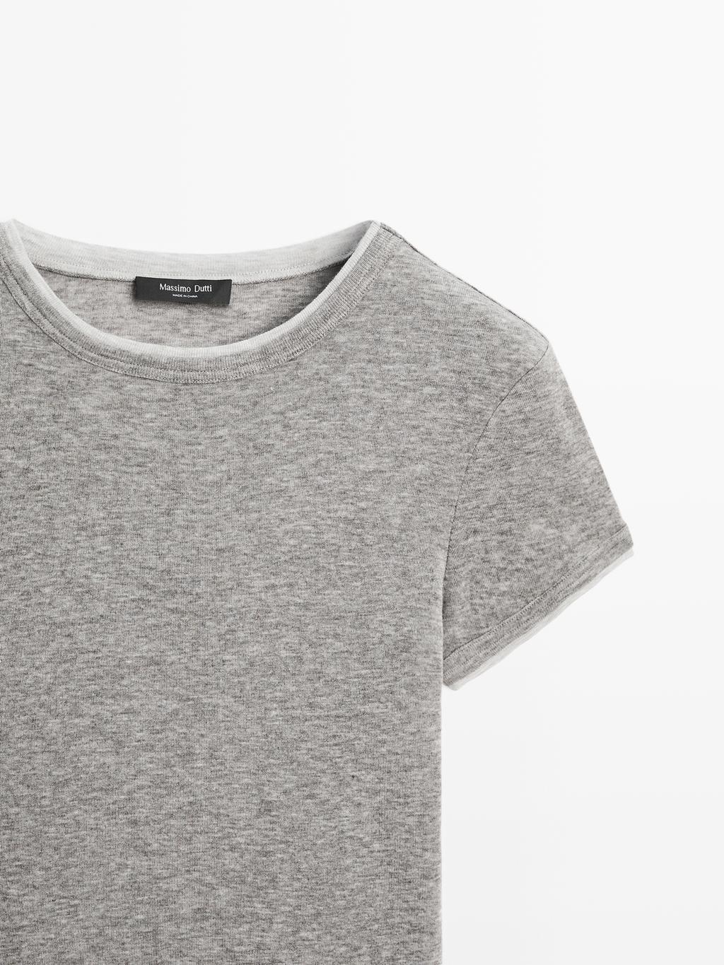 Short sleeve T-shirt with double trim