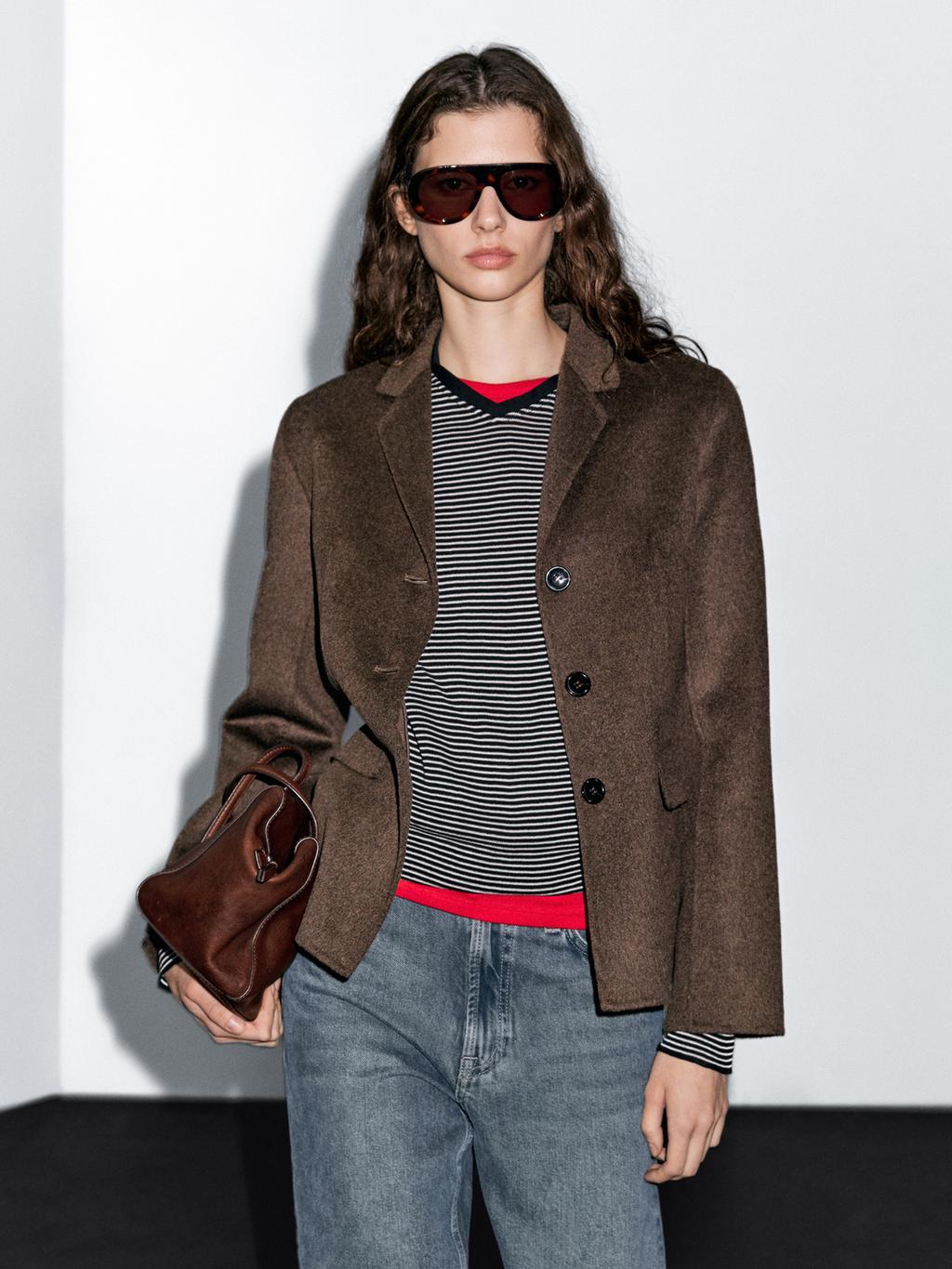 Wool blend blazer with tailored collar