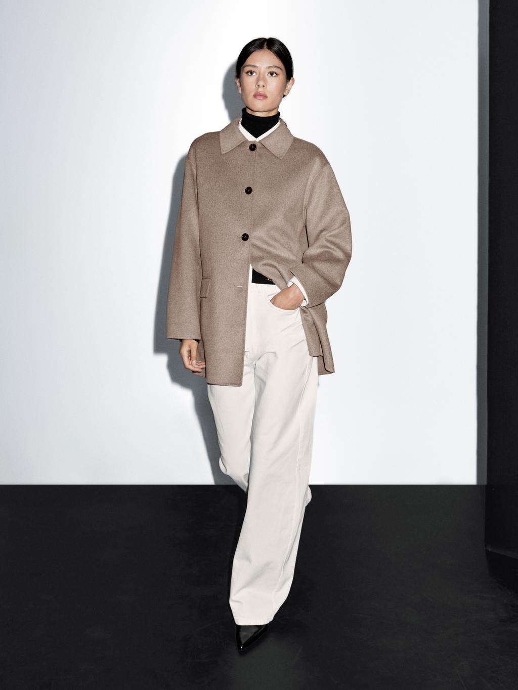 Medium wool blend coat