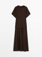 Knit dress with contrast gathered detail