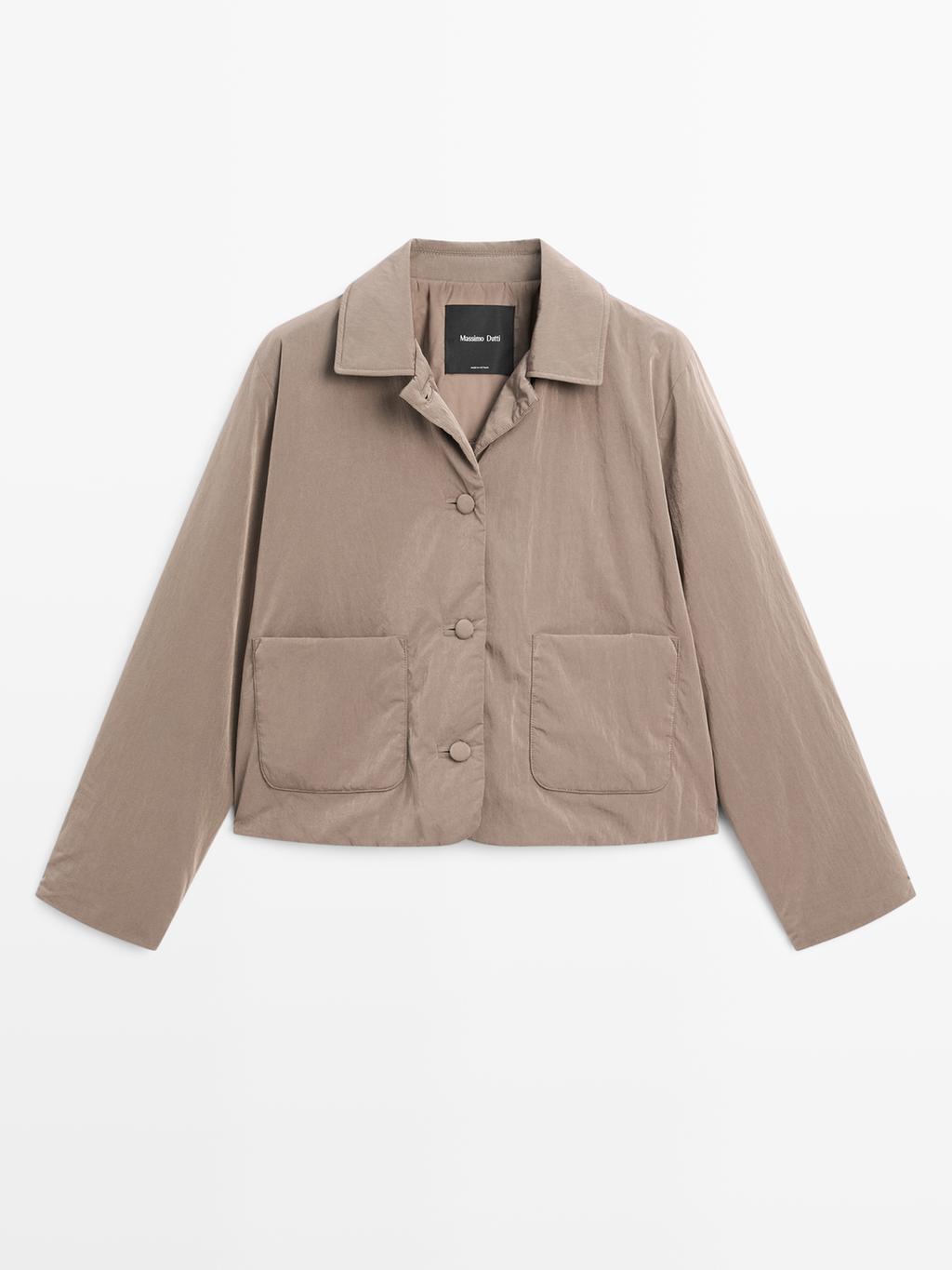 Short water-repellent puffer jacket