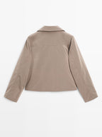 Short water-repellent puffer jacket