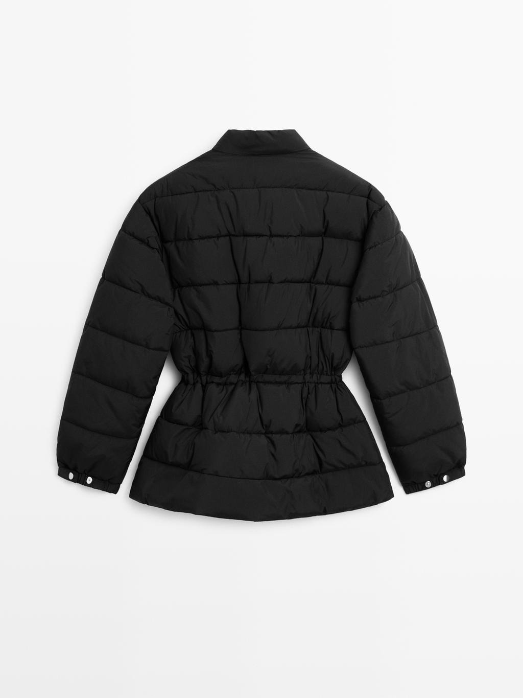 Water-repellent puffer jacket