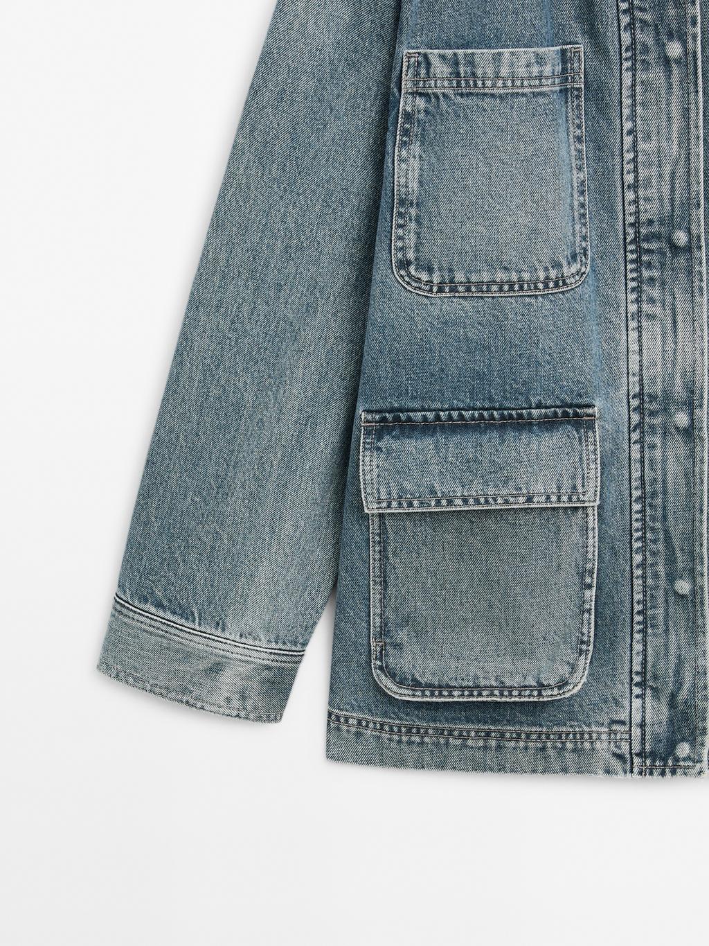 Denim jacket with pockets