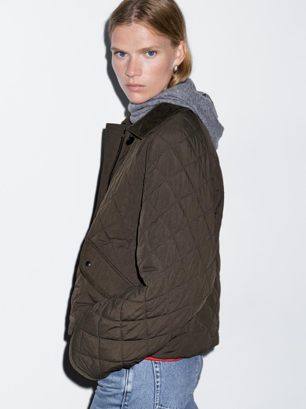 Short water-repellent jacket with corduroy detail