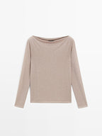 Boat neck T-shirt with metallic finish