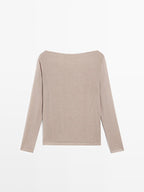 Boat neck T-shirt with metallic finish