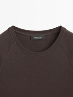 Cotton T-shirt with short raglan sleeves