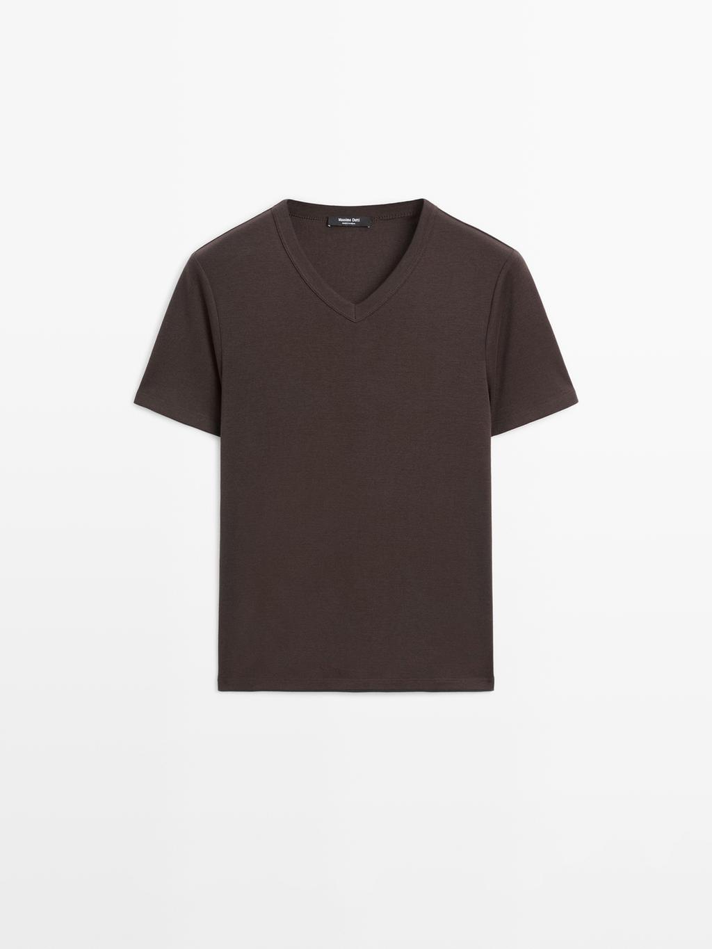 100% cotton V-neck T-shirt