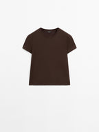 100% cotton T-shirt with seam detail