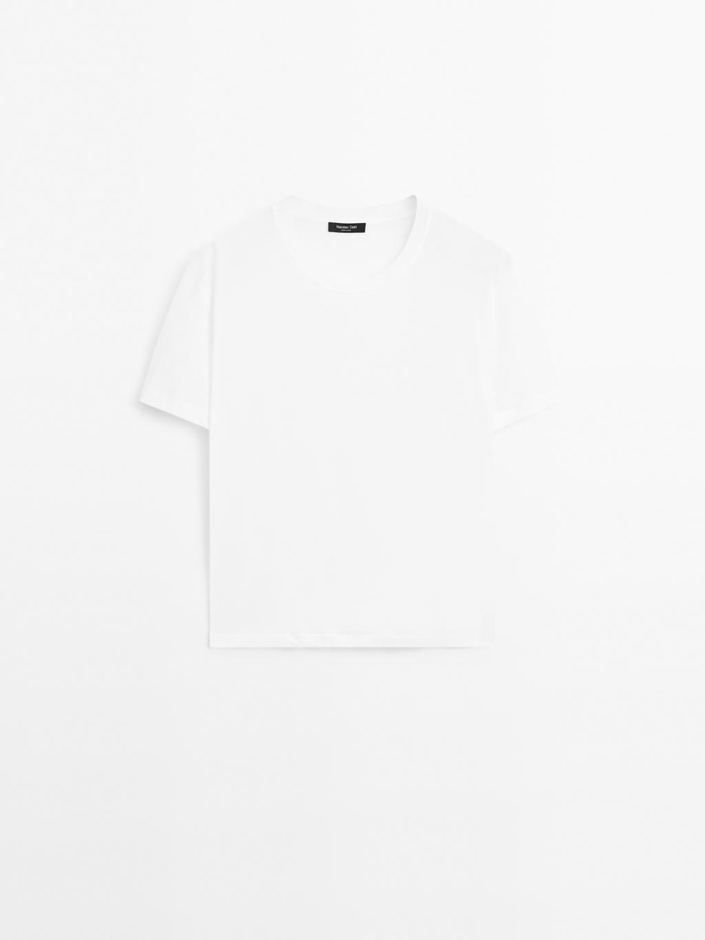 Lightweight short sleeve T-shirt