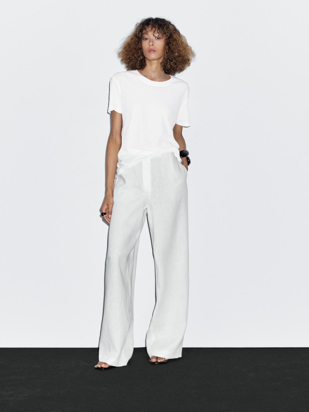 Lightweight short sleeve T-shirt