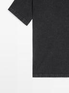 Distressed oversize T-shirt