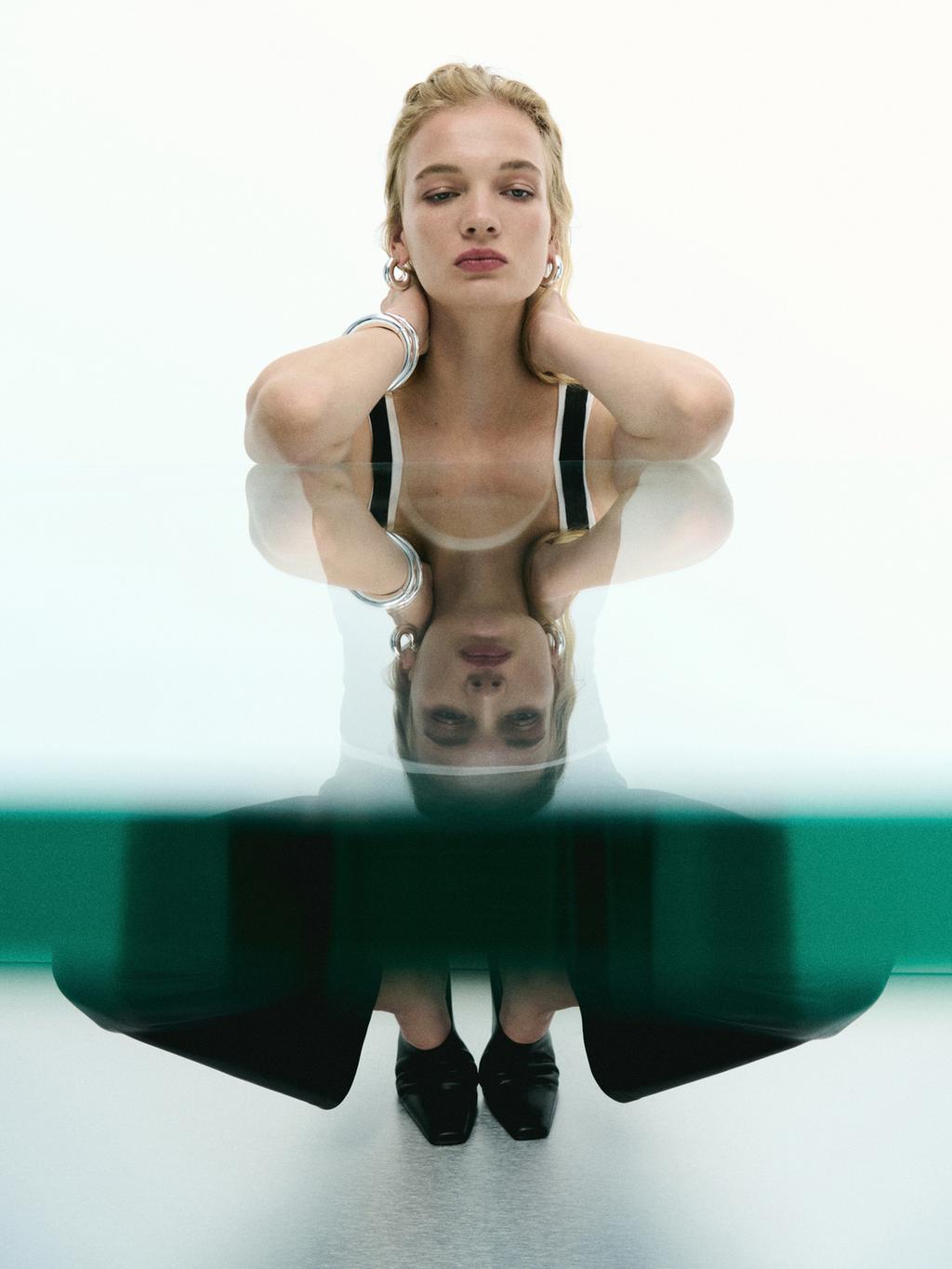 100% cotton double-strap top