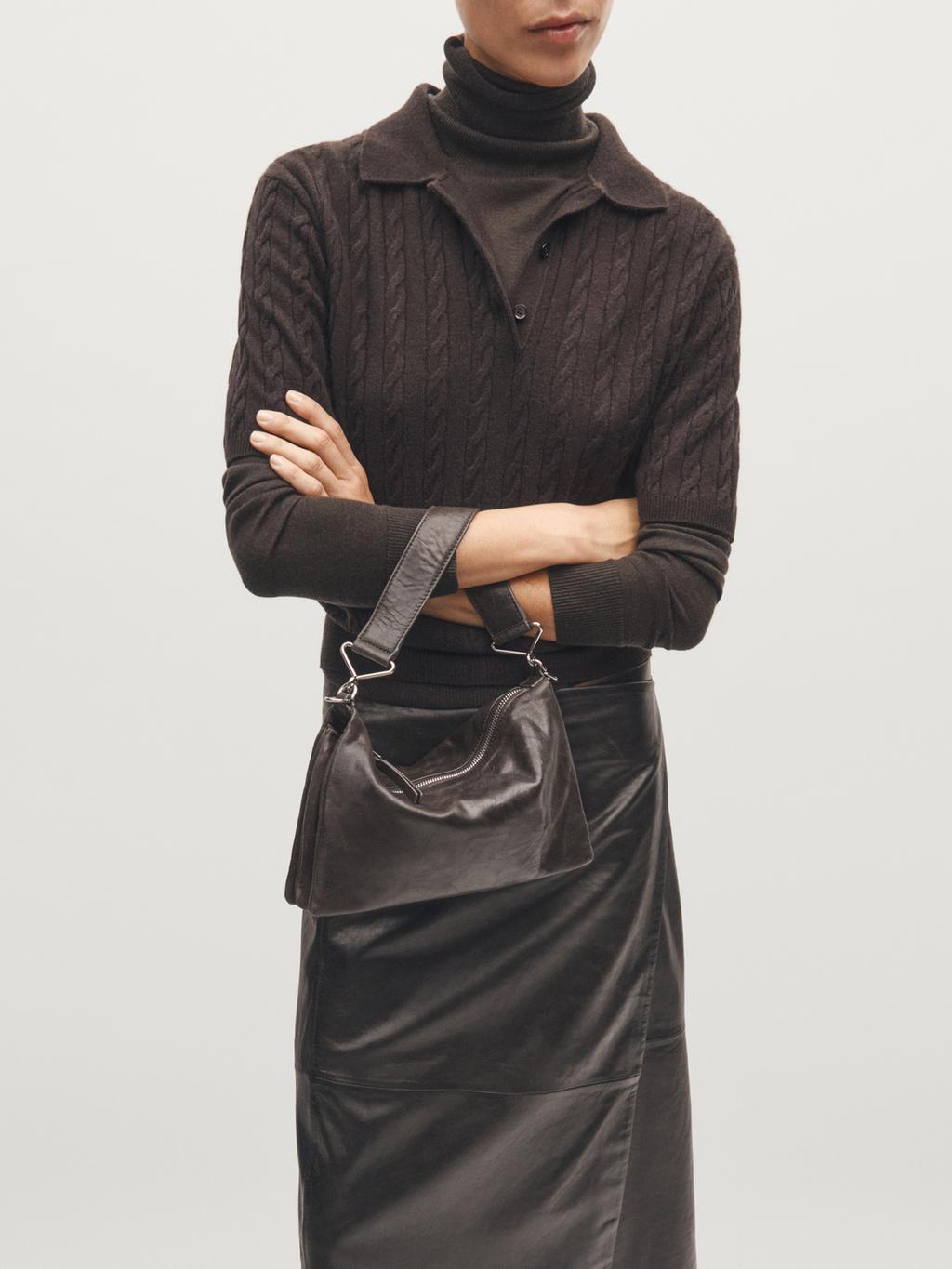 Small nappa leather bag with compartments