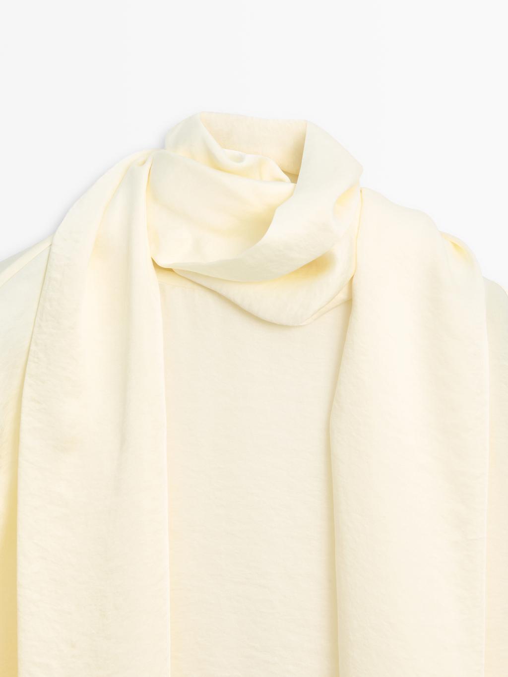 Flowing blouse with scarf - STUDIO