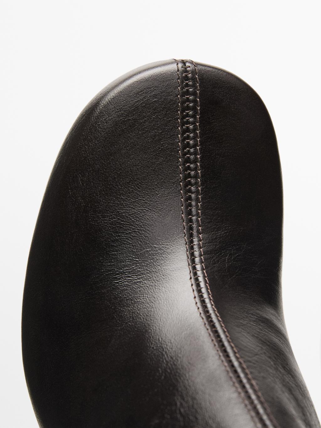 Shiny leather high-heel ankle boots