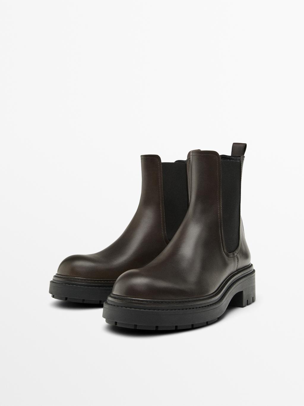Leather Chelsea boots
