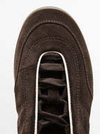 Split suede trainers with topstitching