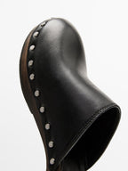 High-heel clogs