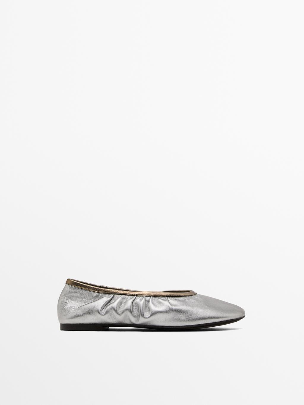Gathered metallic ballerinas