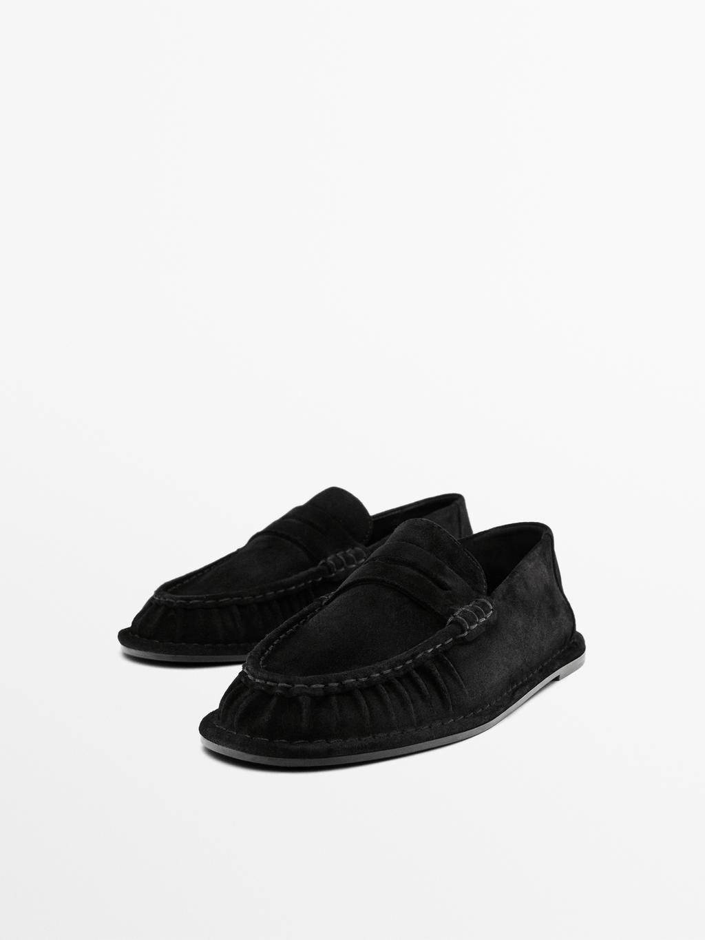 Gathered split leather loafers