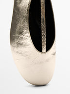 Metallic ballet flats with instep strap