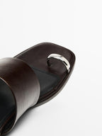 Leather flat slider sandals with ring detail