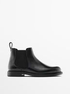 Nappa ankle boots with elastic gores