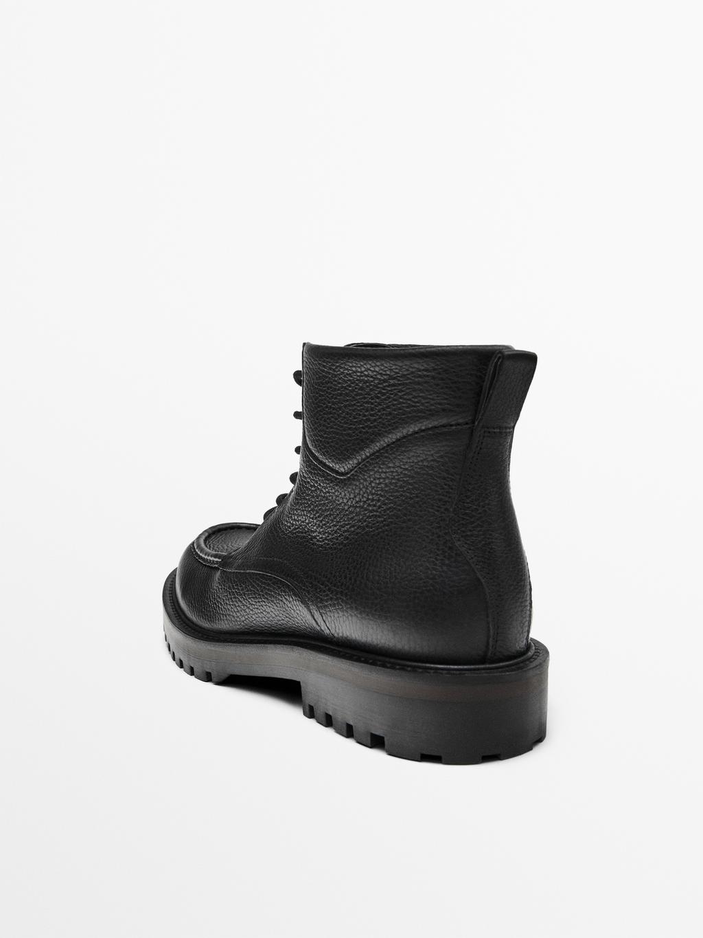 Tumbled moc toe boots