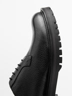 Leather track sole shoes